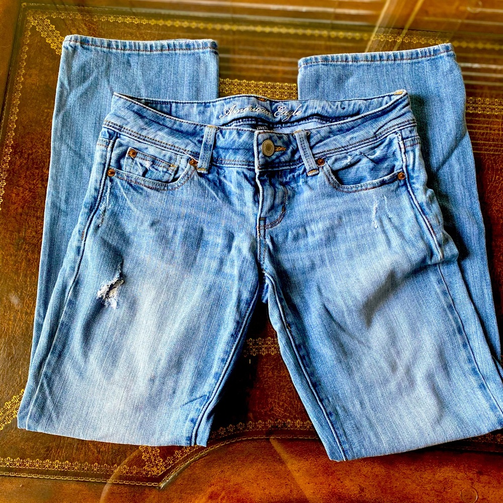 American Eagle Women’s Jeans Size 4 Short